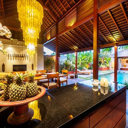 Bumbak Park Villas Canggu  Luaran gambar