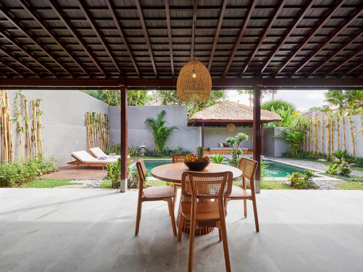 Bumbak Park Villas Canggu  Luaran gambar