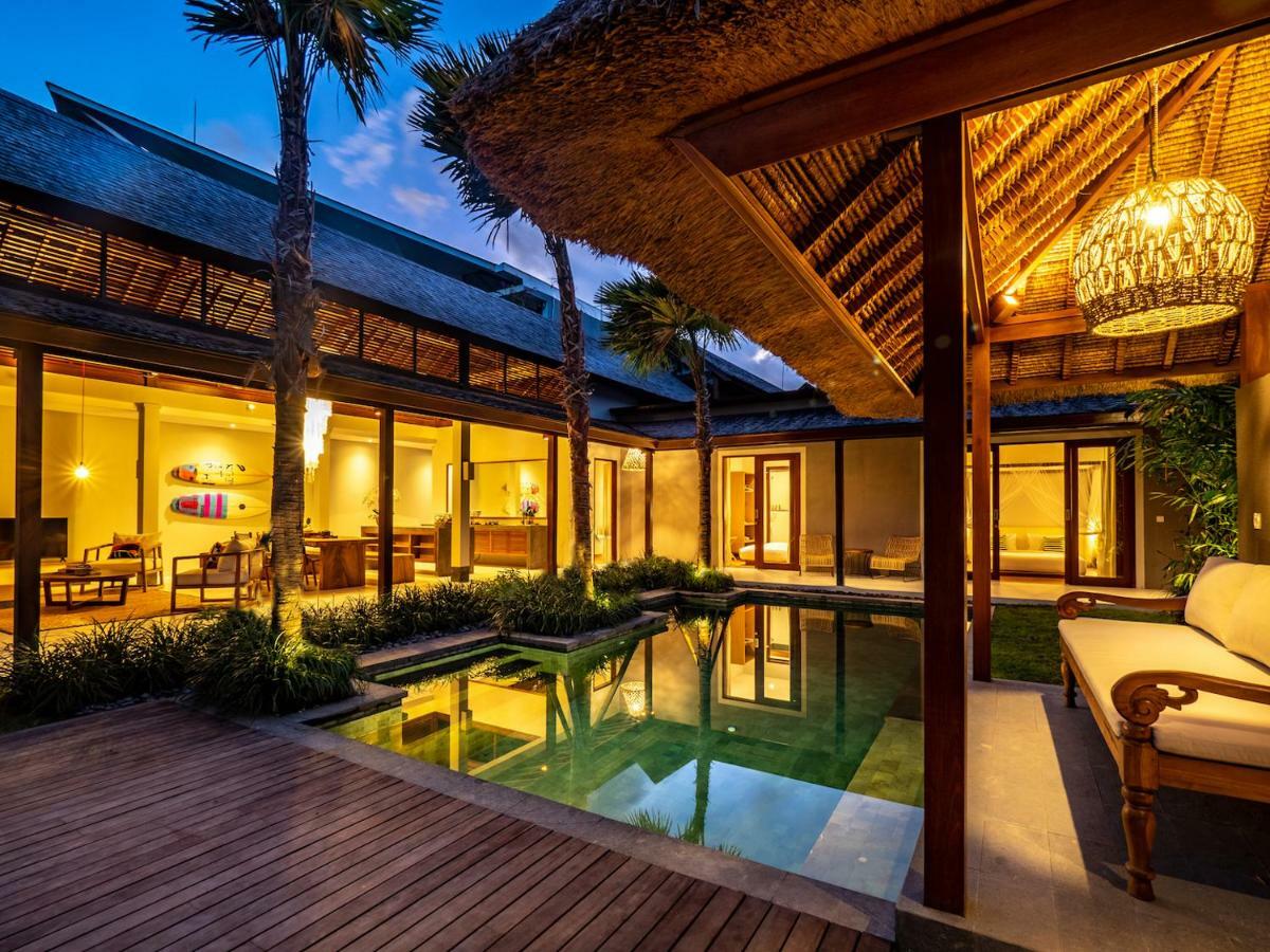 Bumbak Park Villas Canggu  Luaran gambar