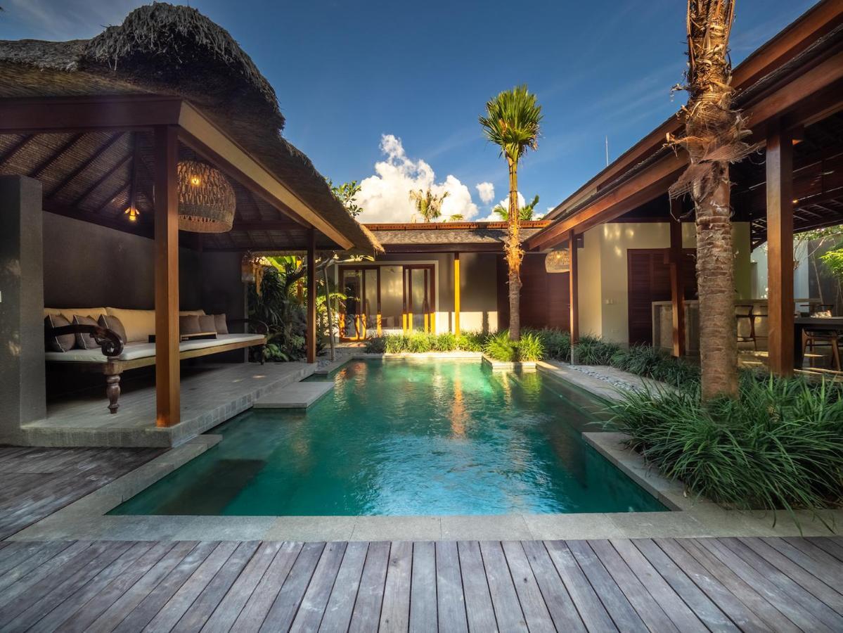 Bumbak Park Villas Canggu  Luaran gambar